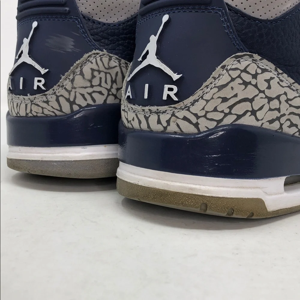 Air Jordan 3 Georgetown CT8532-401 Midnight Navy Men’s Sneakers - Size 8.5